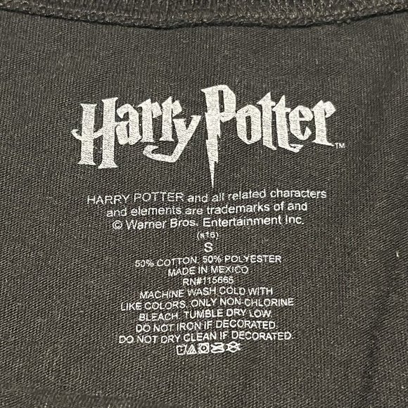 Harry Potter Hogwarts School Of Witchcraft And Wizardry Shirt Women Small - Picture 9 of 15